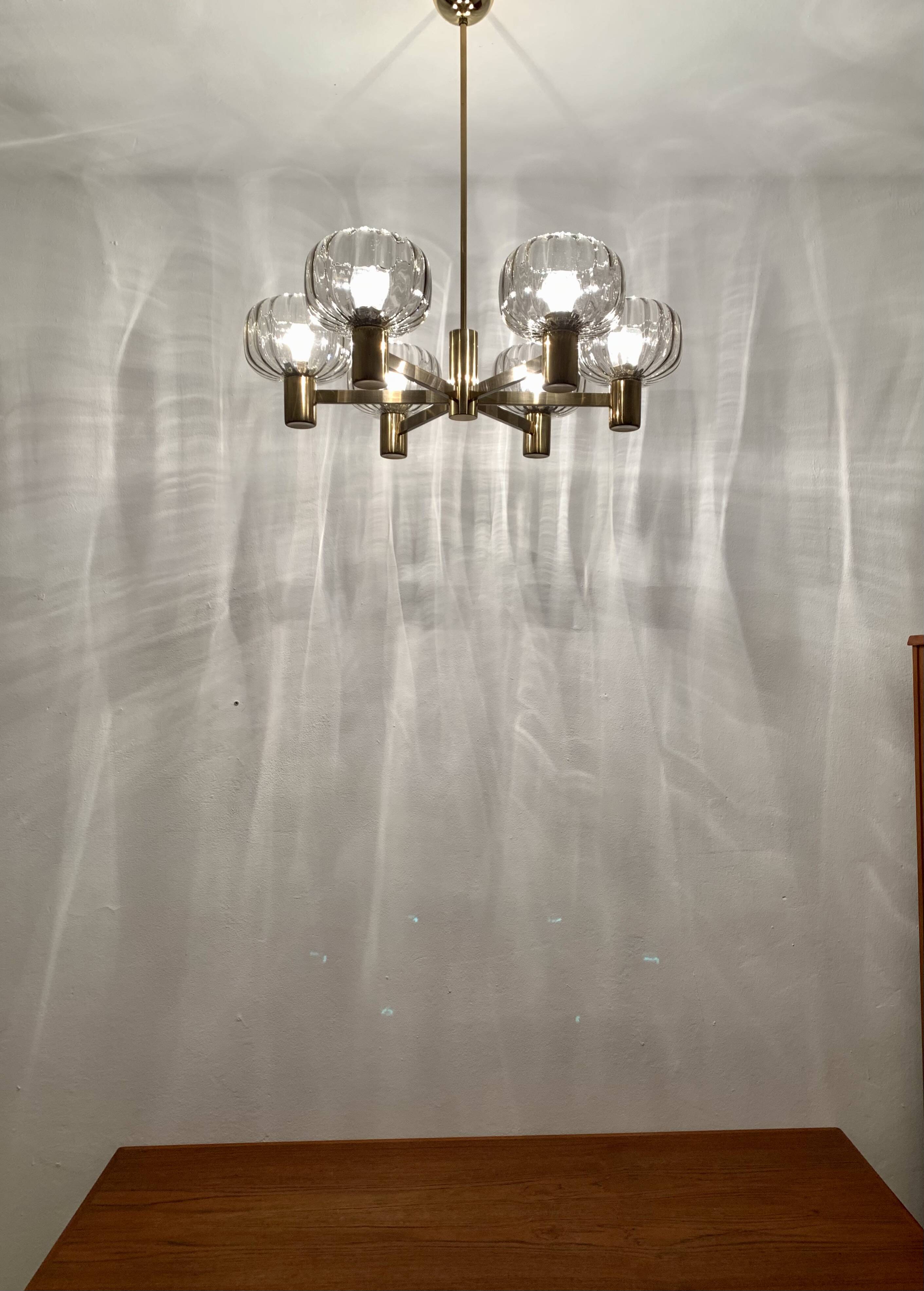 Lustre en verre fumé