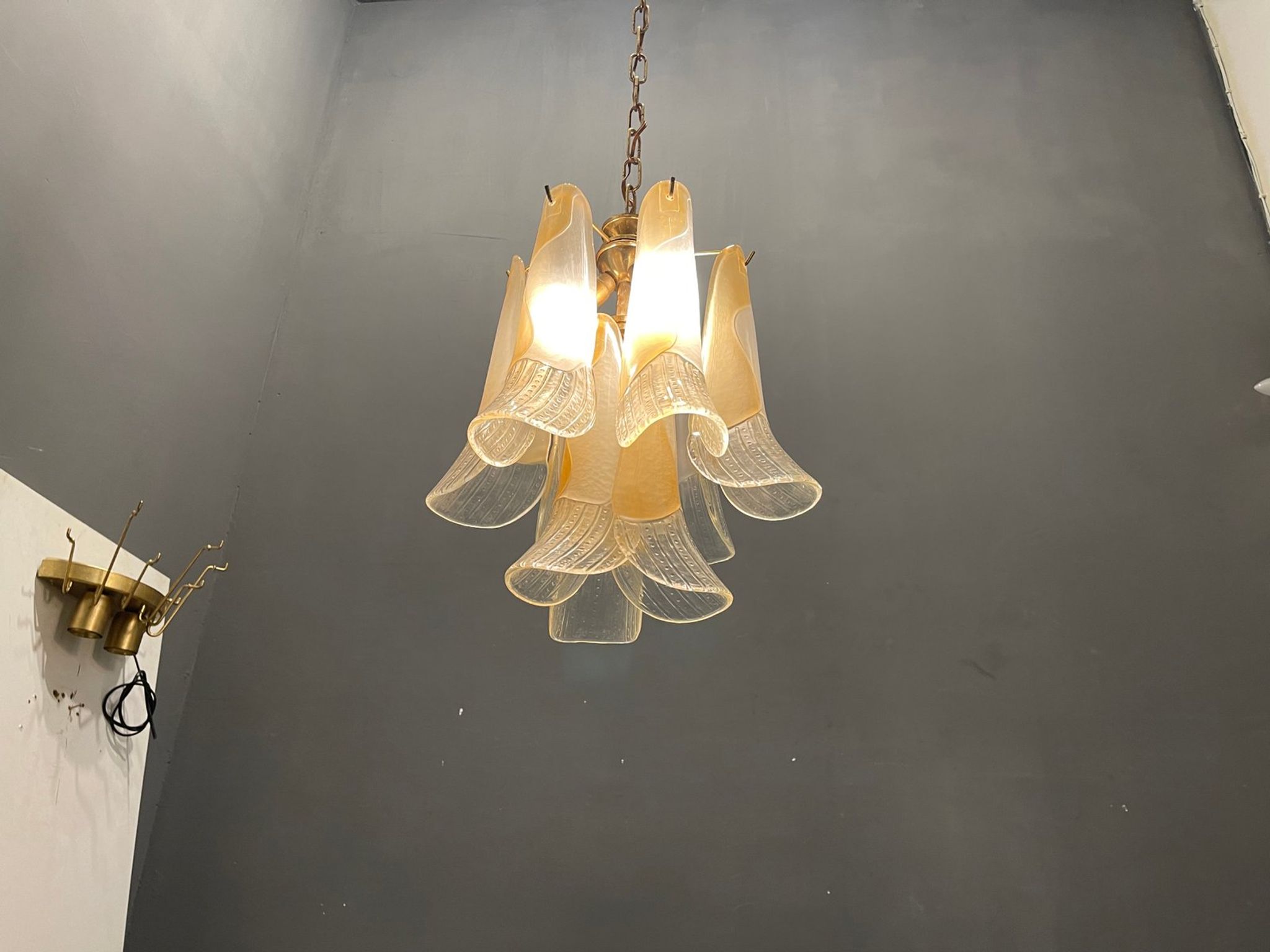Suspension italienne en plumes de verre de Murano