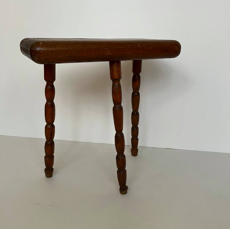 Solid wood tripod stool