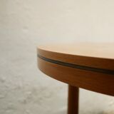 Vintage stretchy dining table