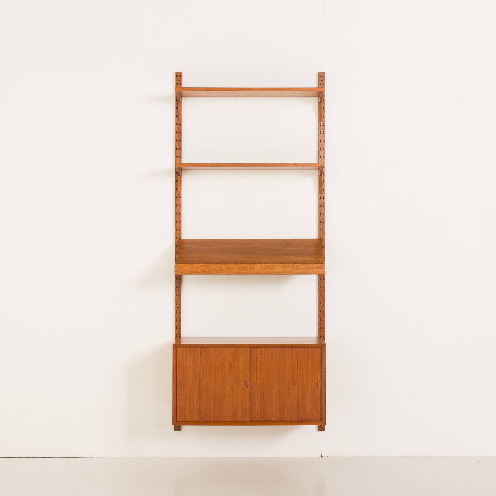 Poul Cadovius teak wall unit with expository shelf for Cado, Denmark 1960s