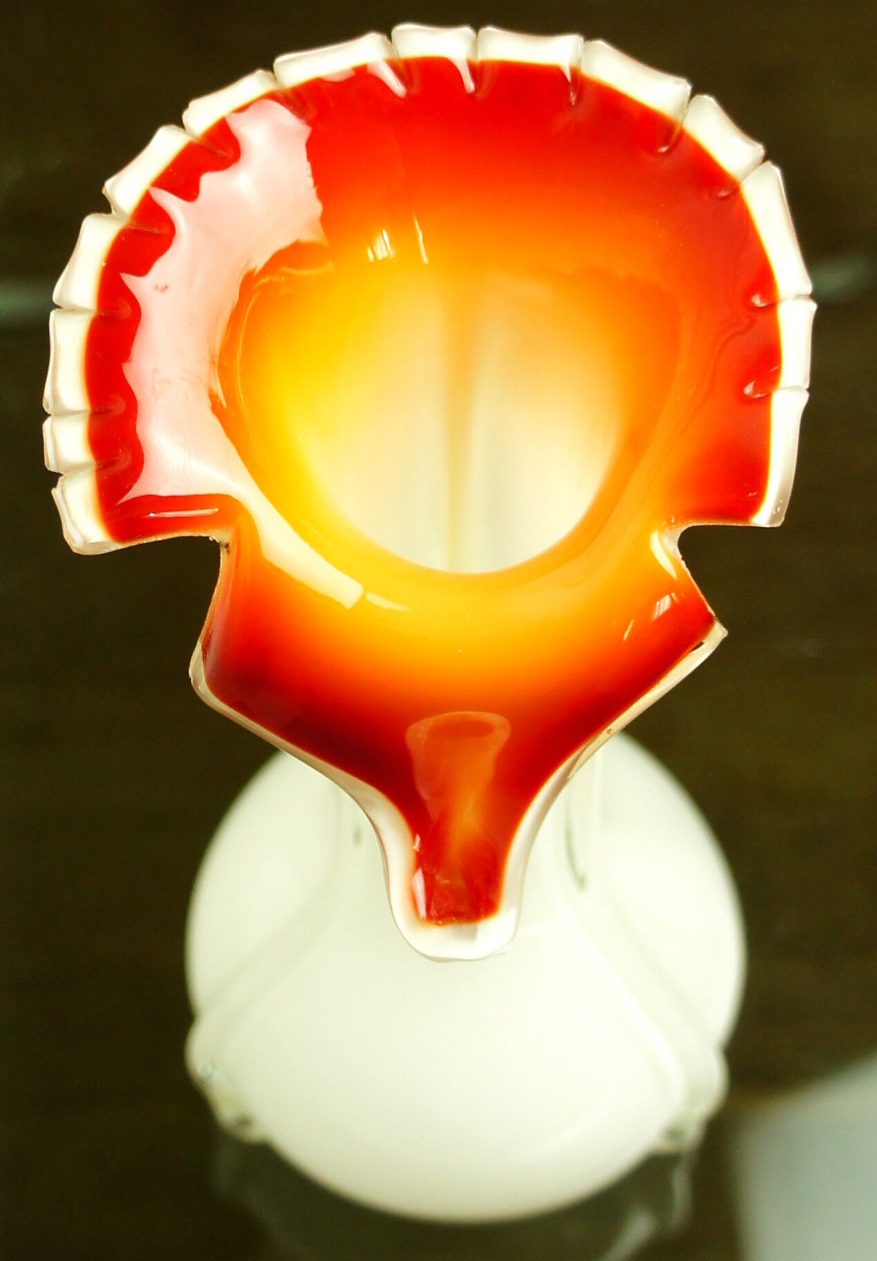 "Arum" blown glass vase