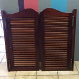 Swinging doors saloon