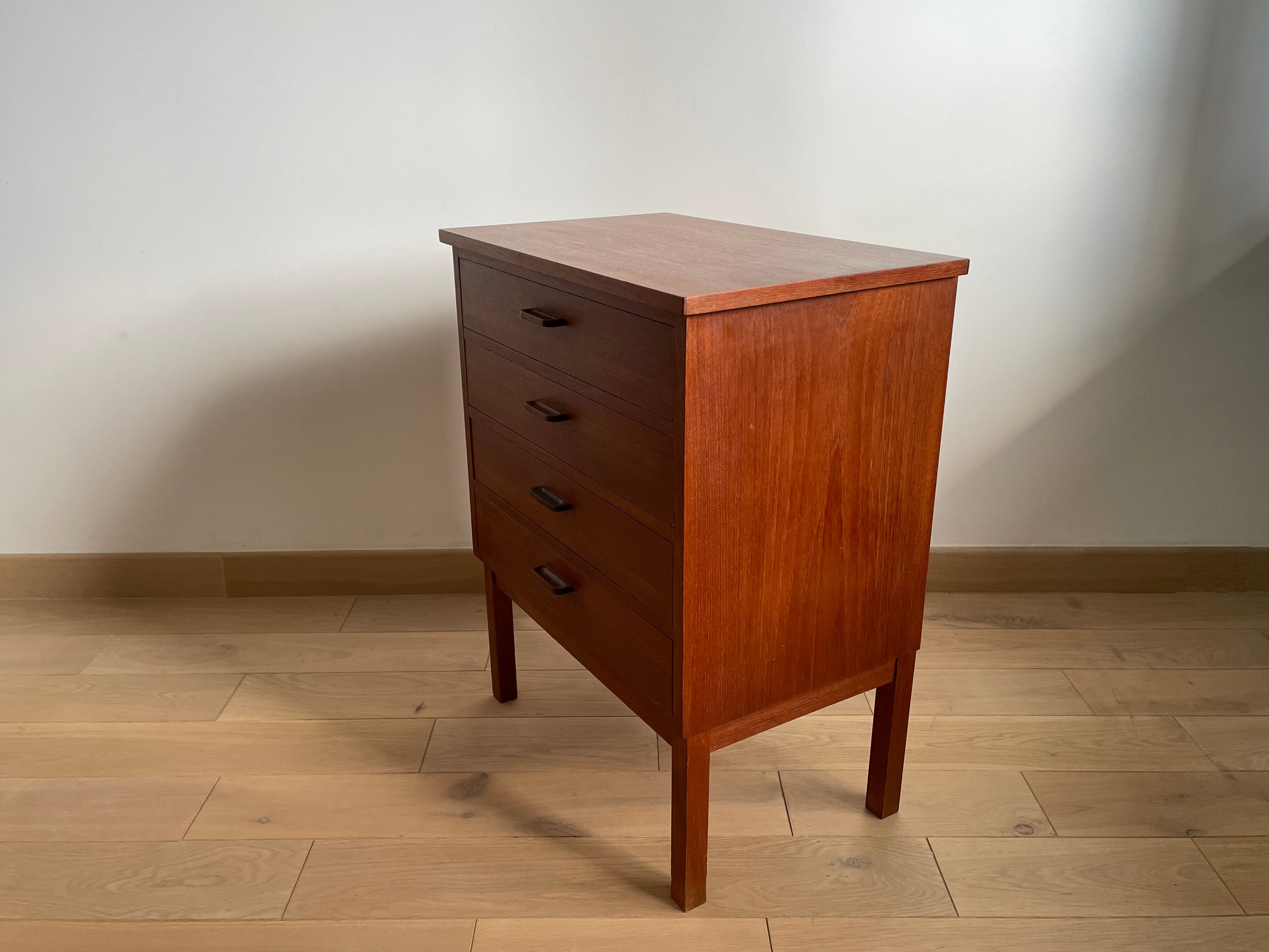 Commode scandinave en teck Soborg Mobler