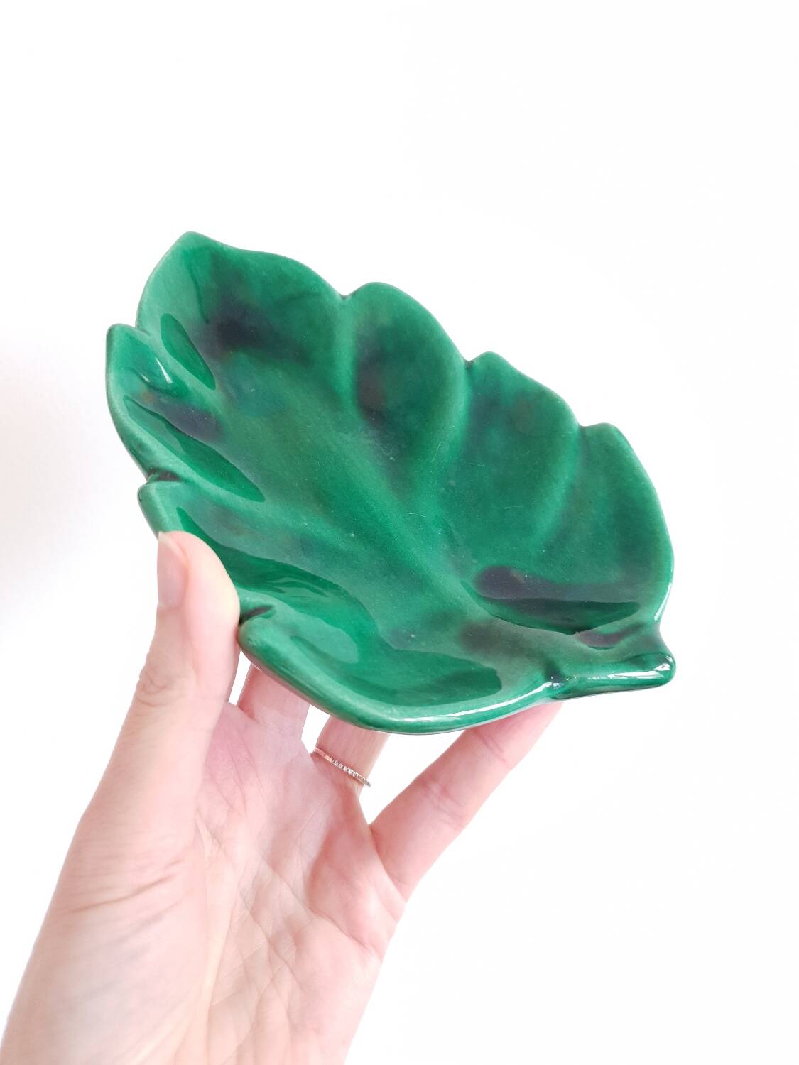 Vintage ceramic empty pocket