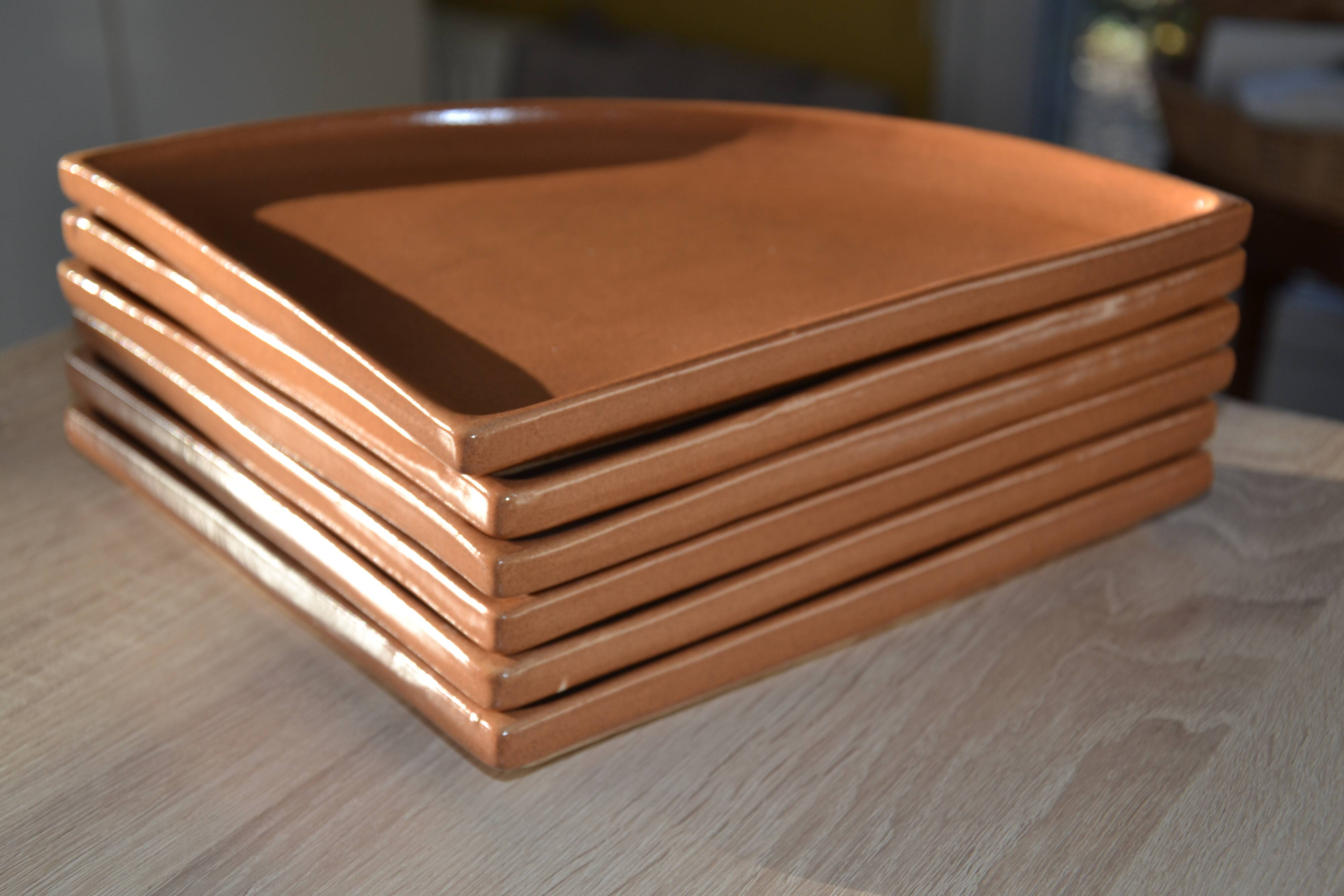 6 stoneware "quarter" plates