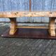 Table basse brutaliste en orme massif de fabrication artisanale