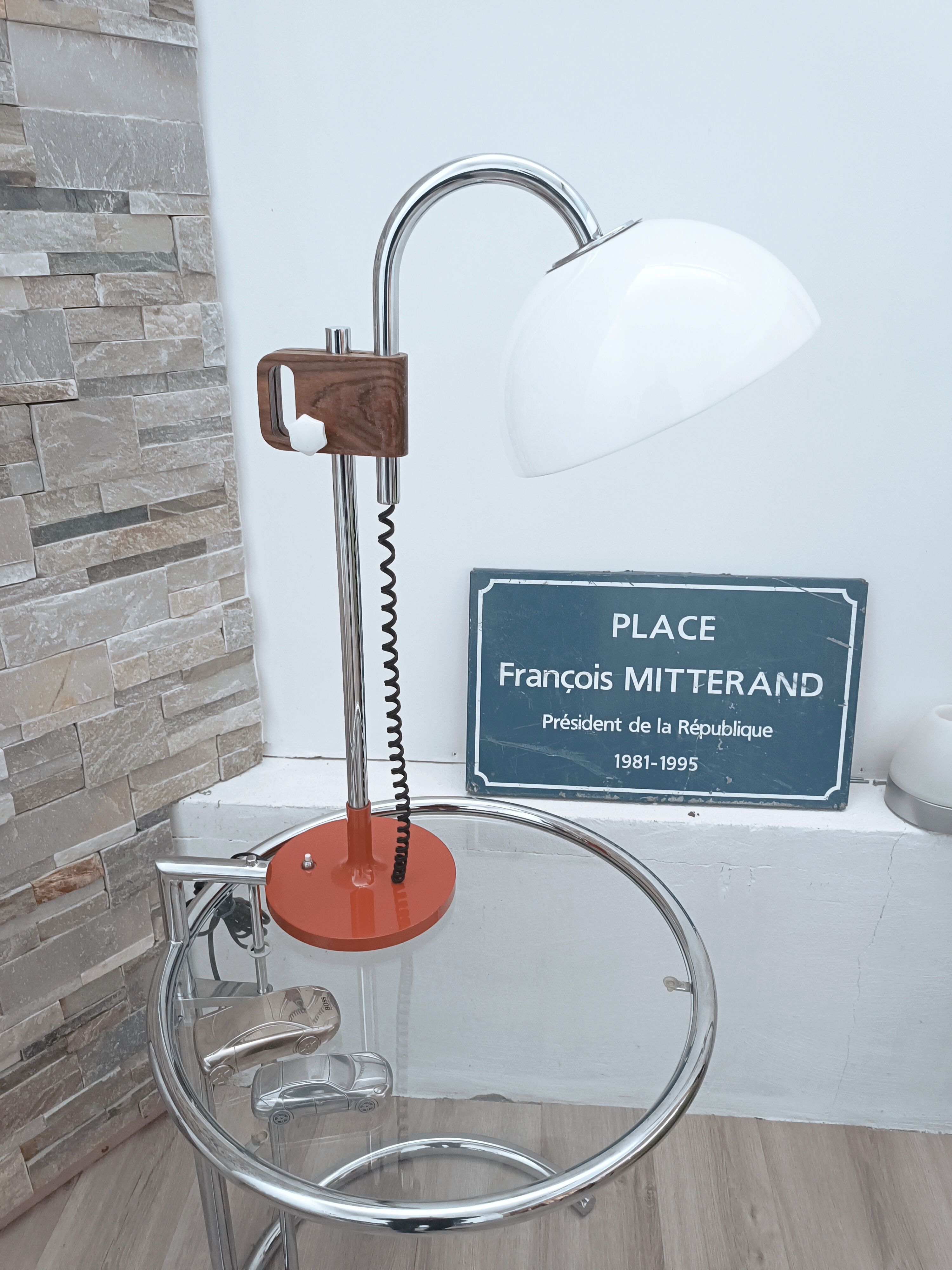 Lampe de table design Pinokio 1970s