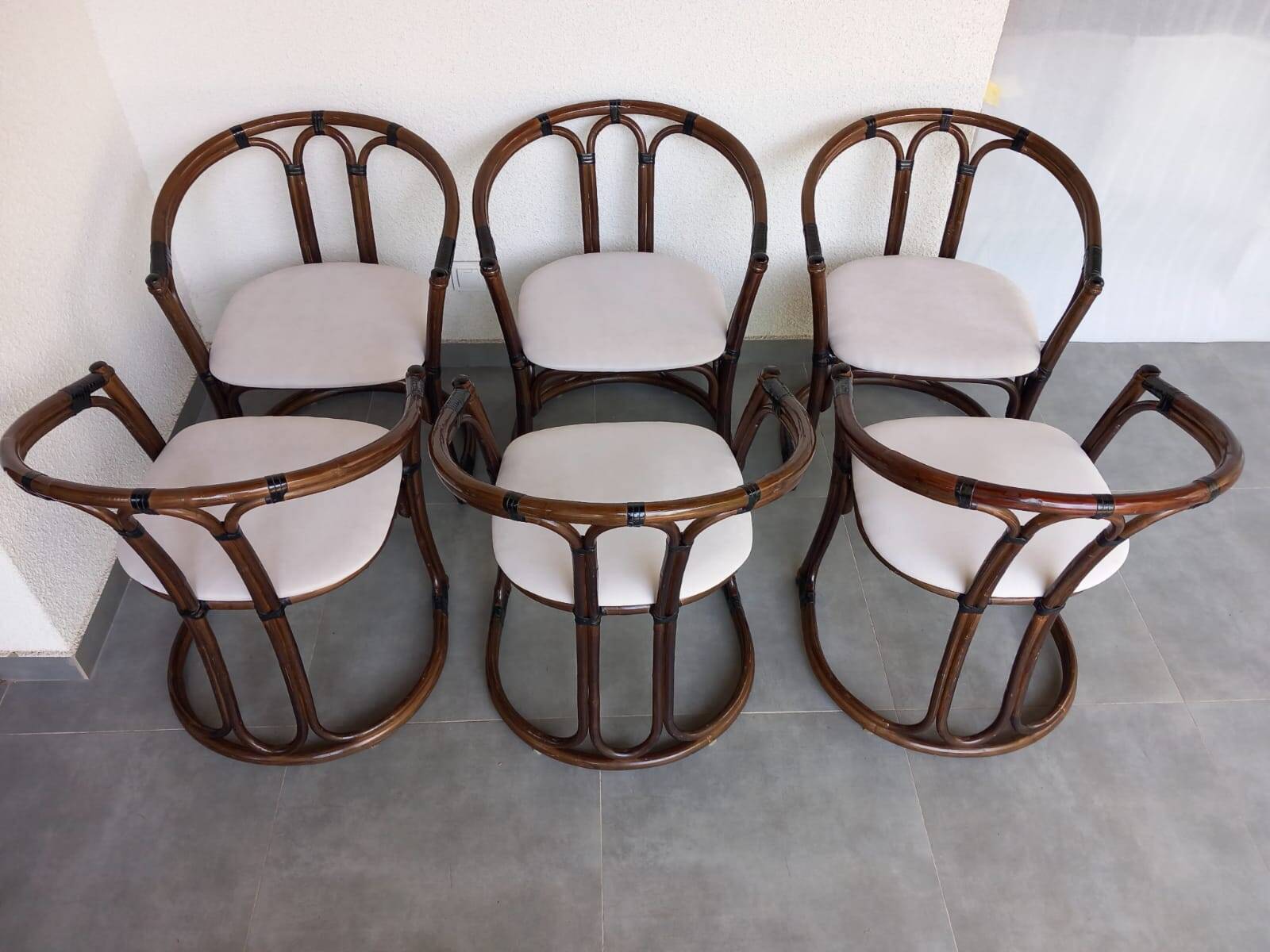 Set of six chairs Italy 1970s
