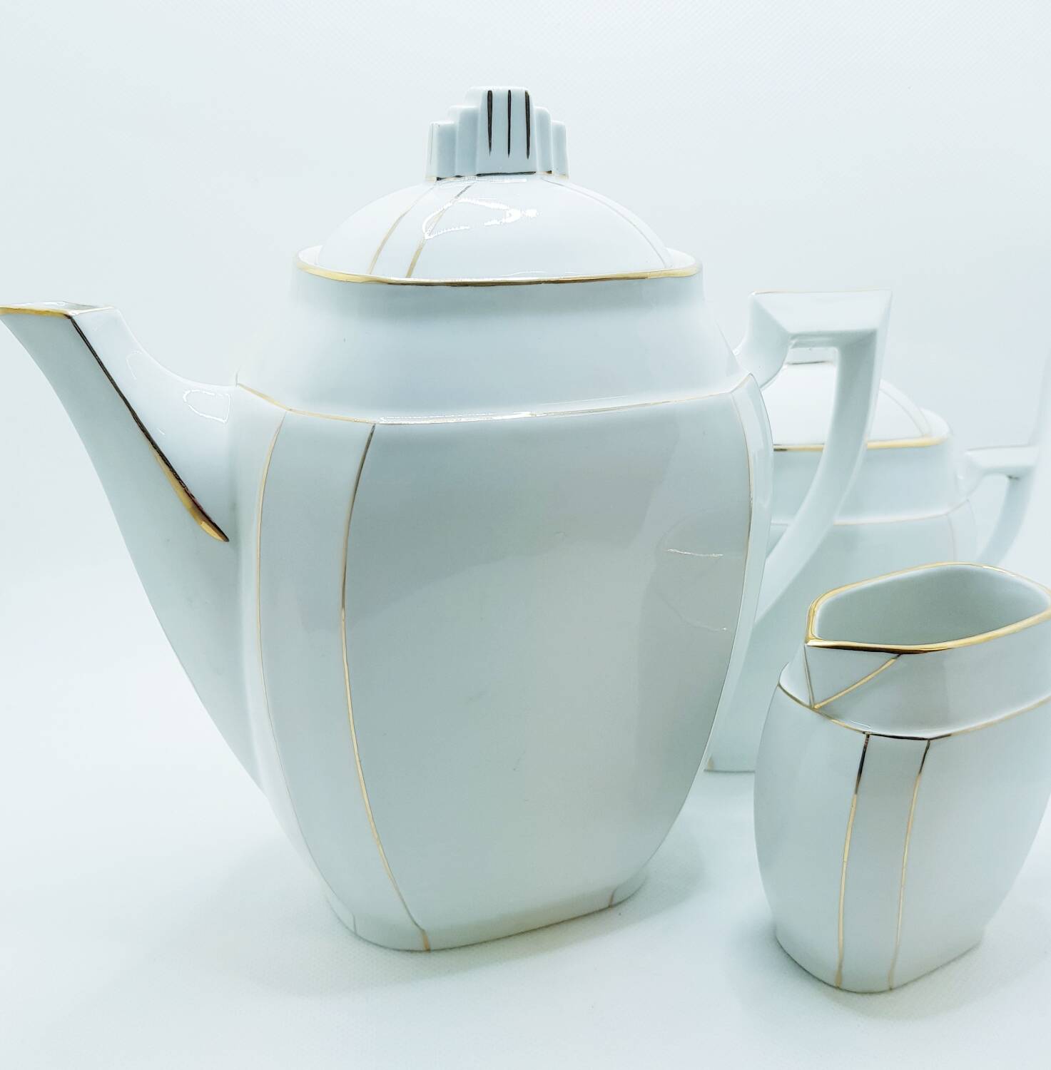 Art Deco tea/coffee service, 3 pieces