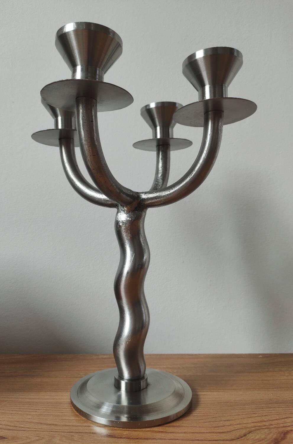 Vintage brutalist chandelier with 4 lights in brushed metal.