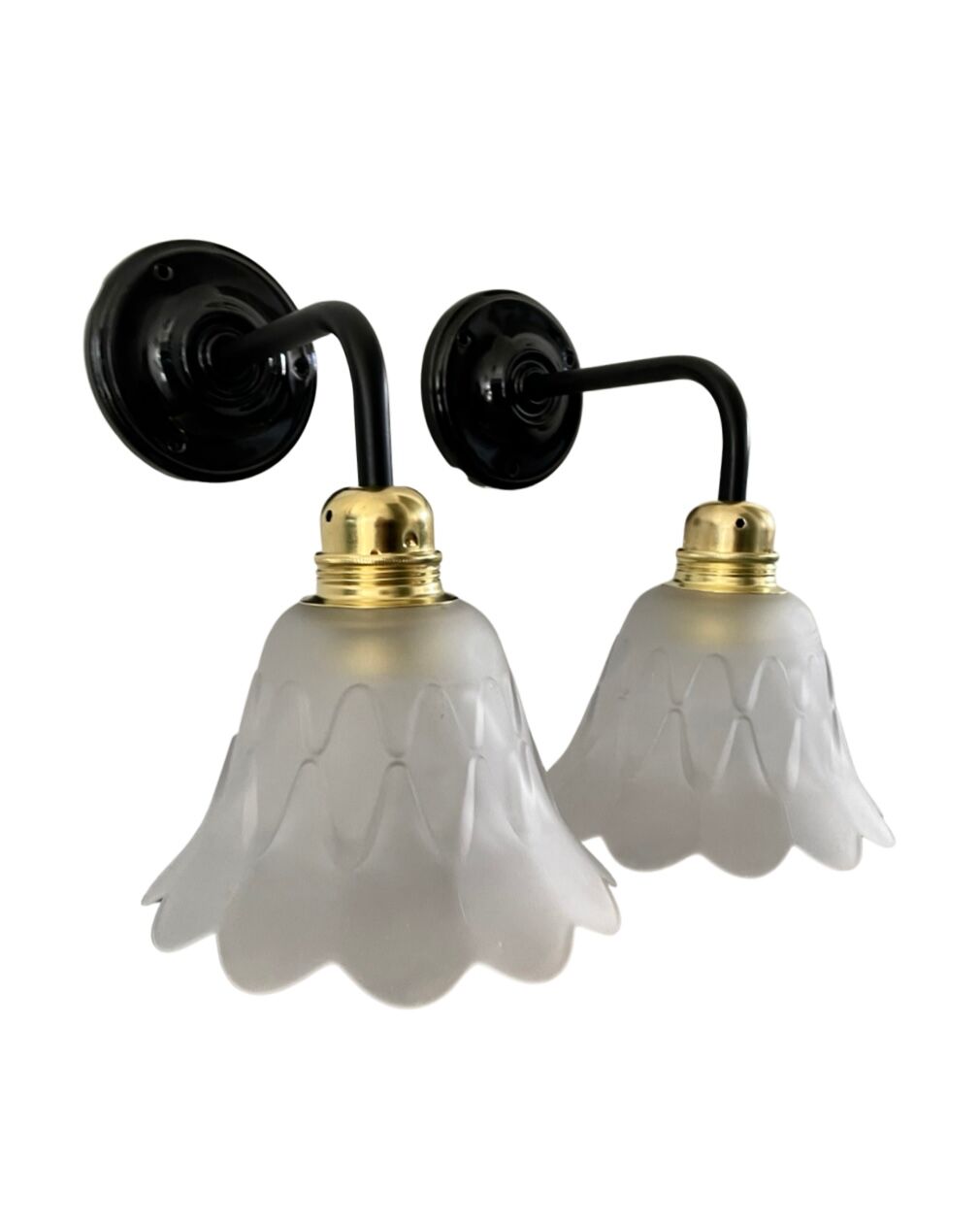 Pair of Art Deco wall lights in glass and ceramic