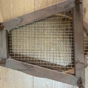 Vintage tennis racket La Hutte