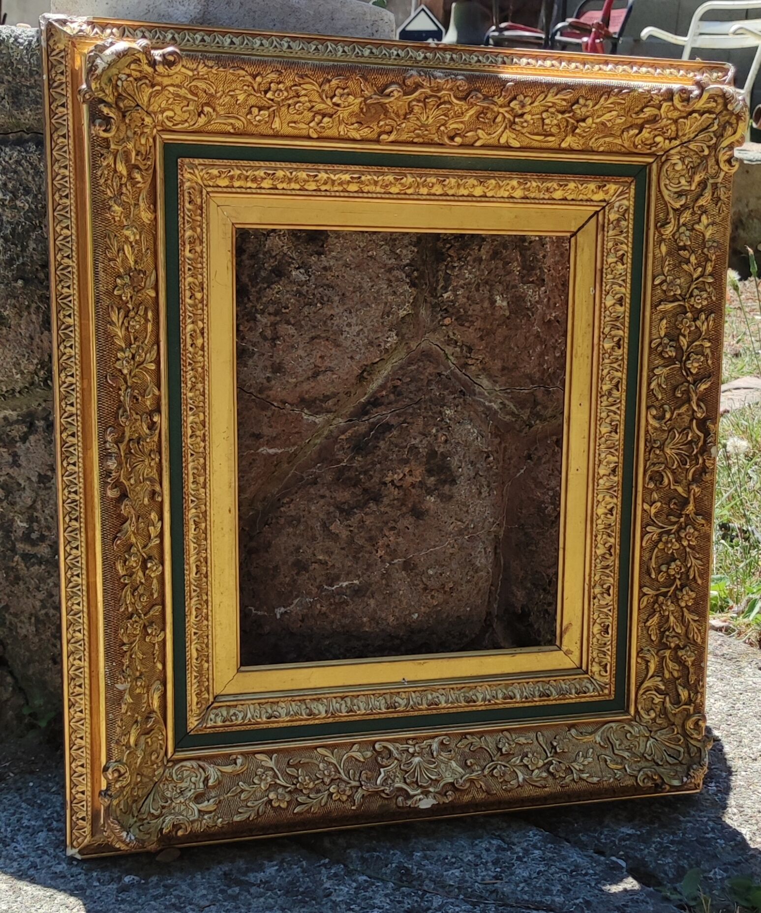 Old gilded frame/19th century