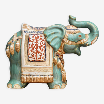 Eléphant en céramique de Chine