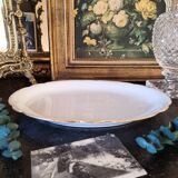 Plat en porcelaine