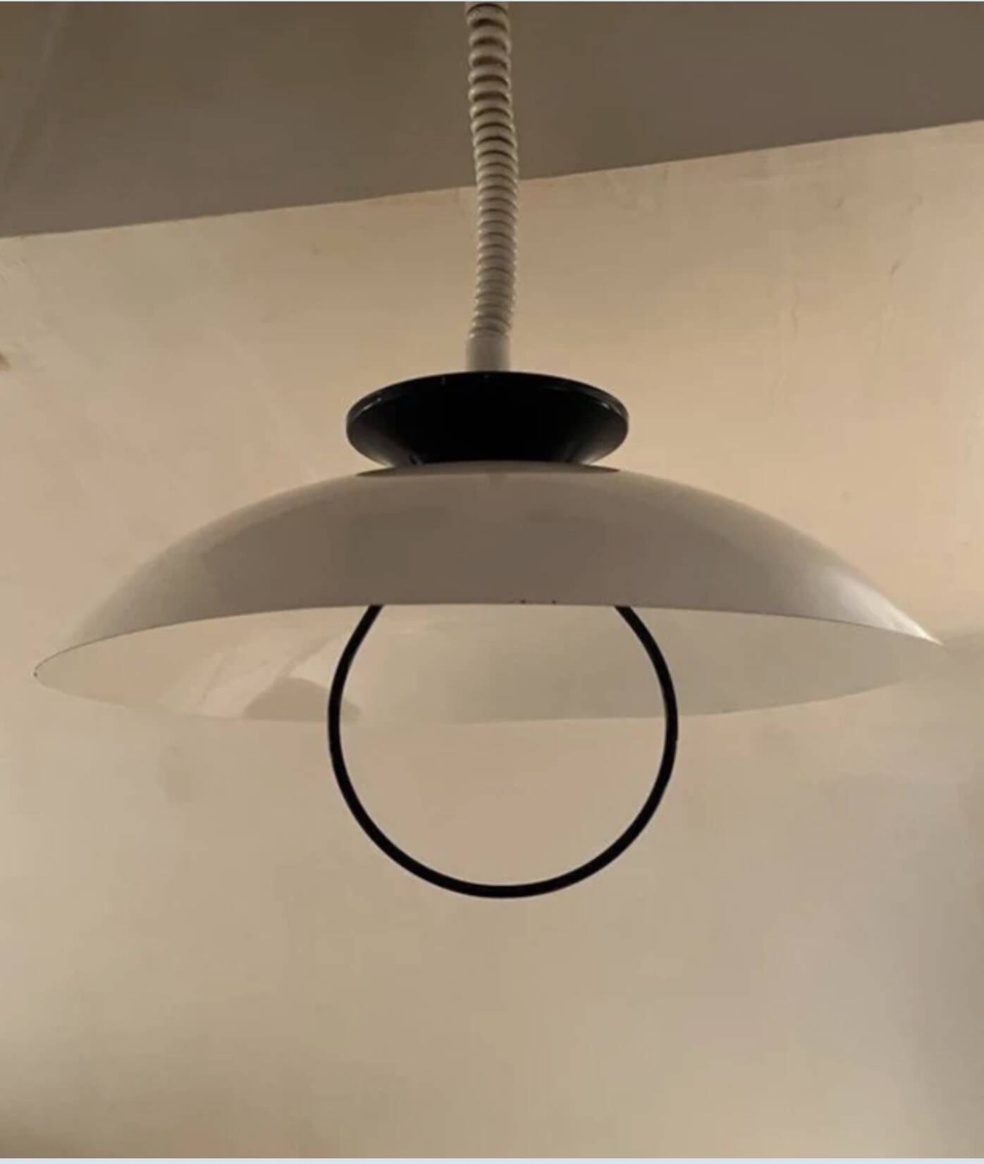 Vintage 80s white and blue suspension design