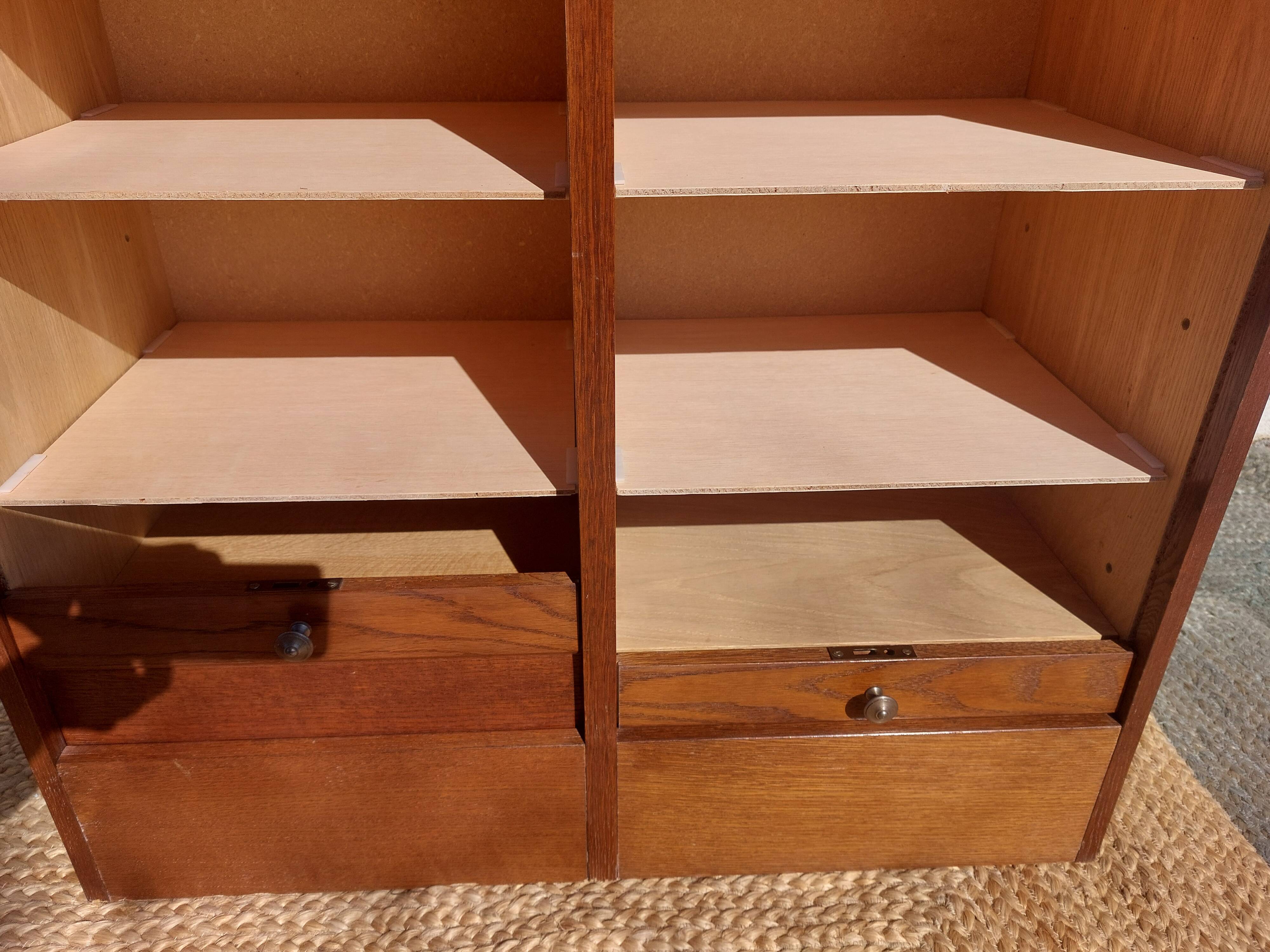 Double curtain filing cabinet