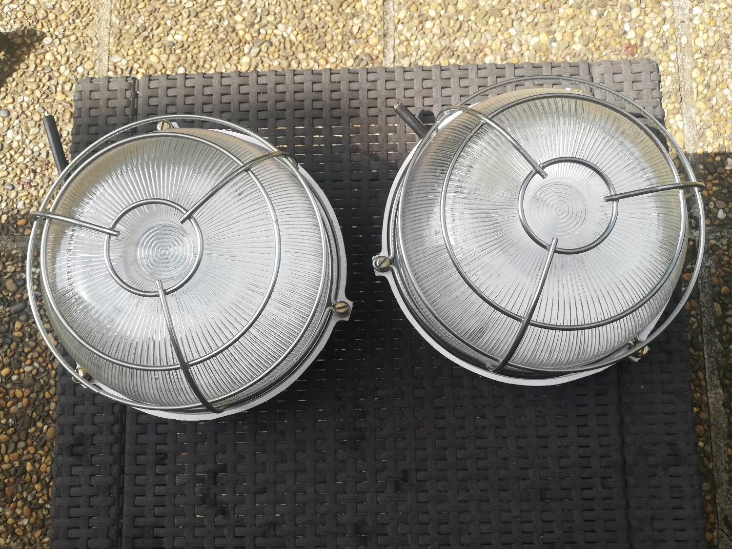 Set of 2 porthole wall lights
