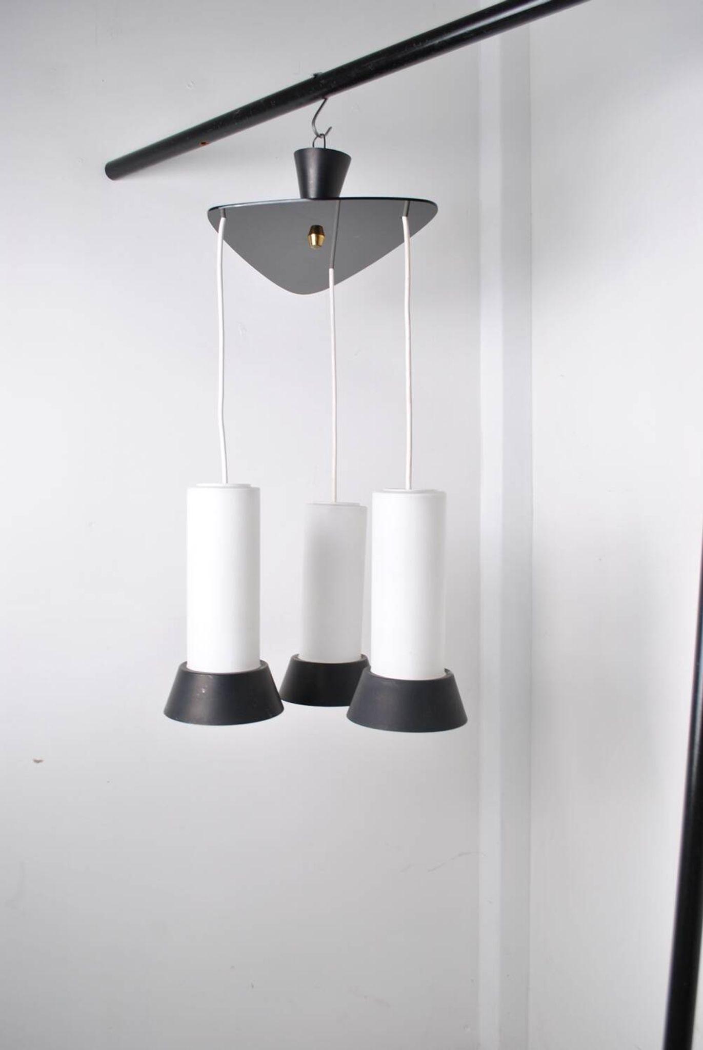 Suspension 3 opalines 1960