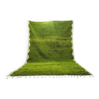 Tapis vert en laine