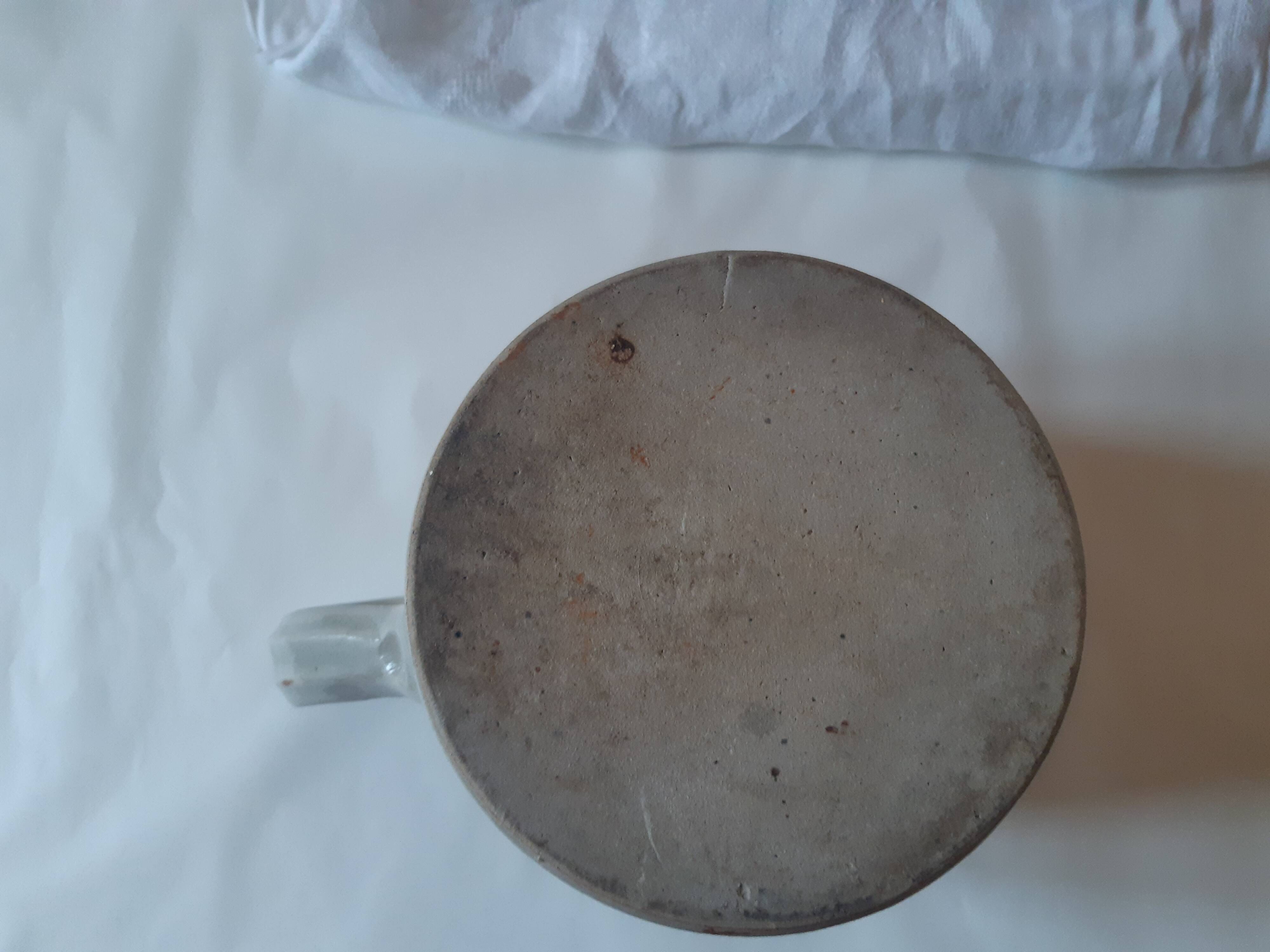 Carafe grise