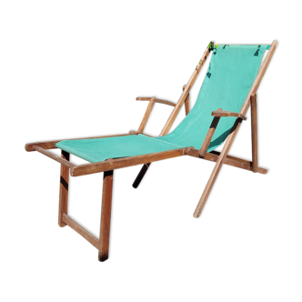 Chilean chaise longue