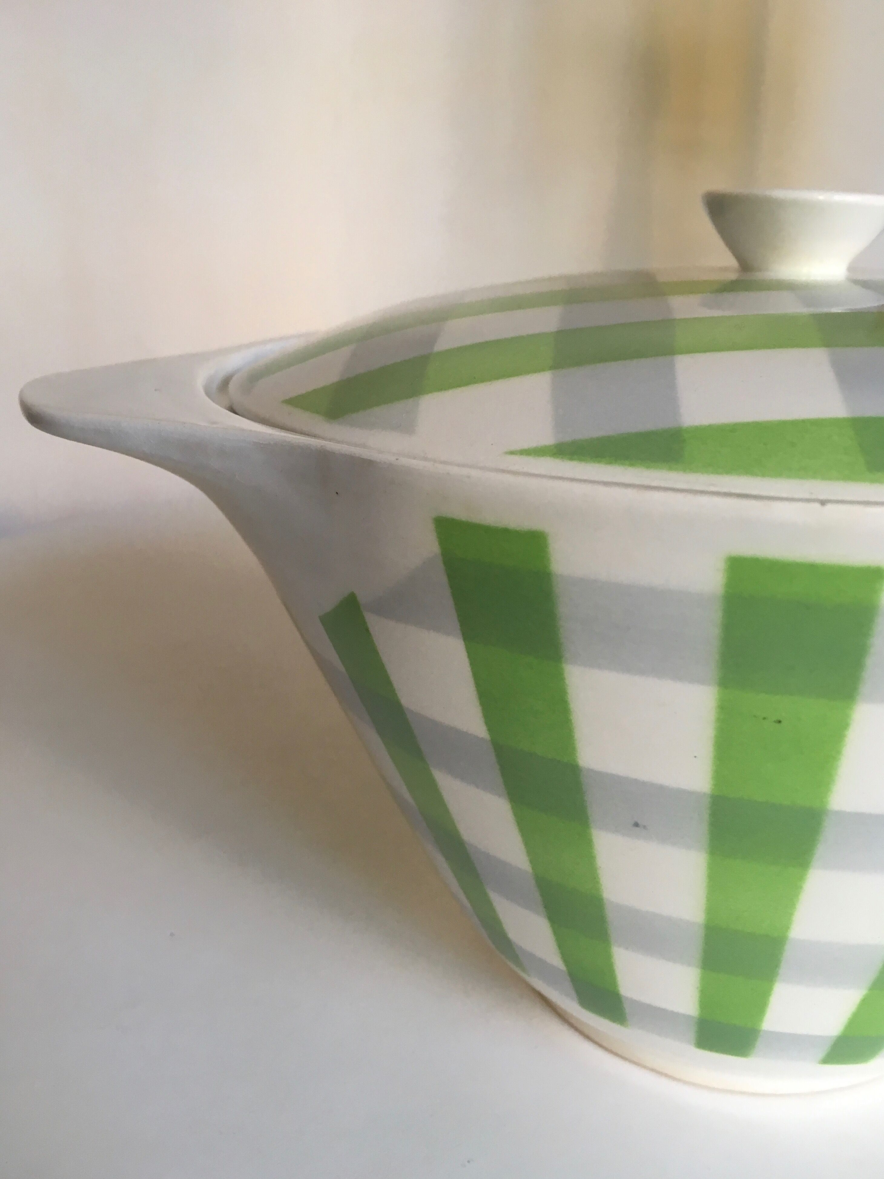 Saladier and 60s faience soup