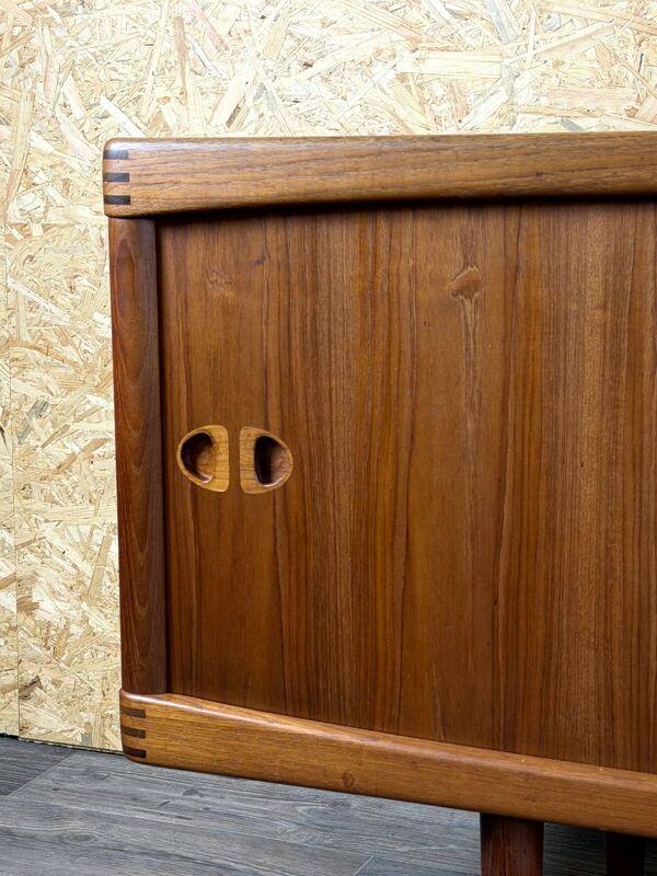 Enfilade en teck des années 1960 1970 H.W. Klein Bramin design danois moderne