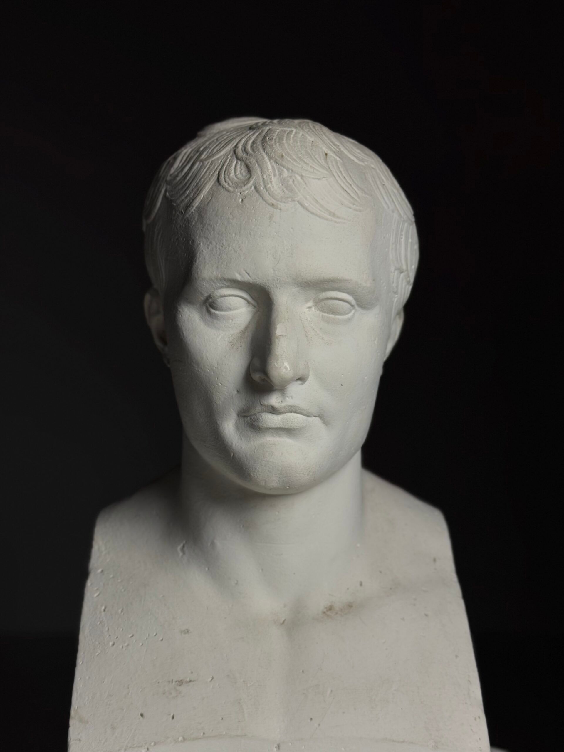 Buste de Napoléon en plâtre, 20e siècle.