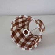 Lampe vintage recyclée — pied céramique brun, abat-jour vichy terracotta