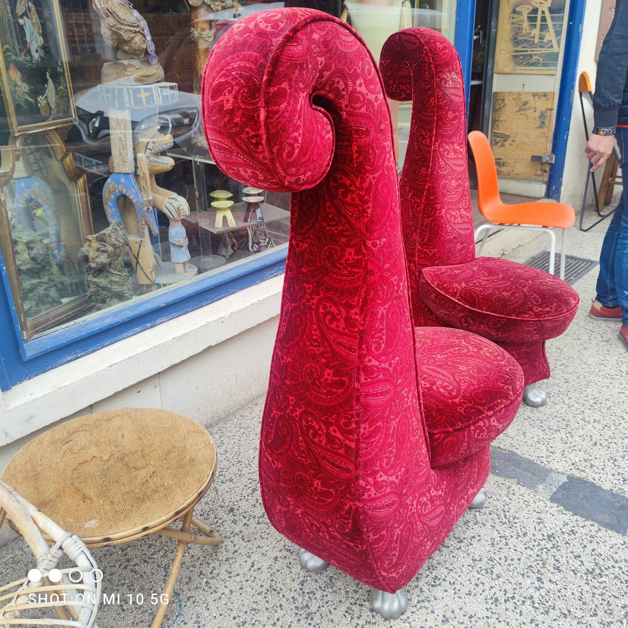 Pair of velvet lounge chairs with a Kashmir pattern from Bretz.
