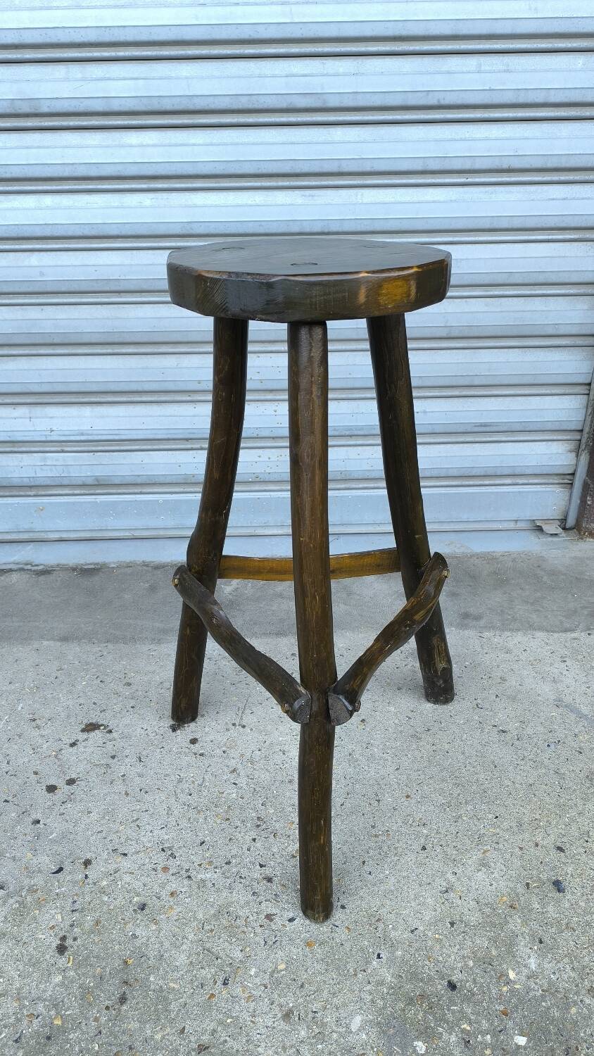 Sellette brutaliste en orme 1960