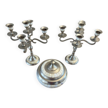 Bougeoirs et bonbonnière