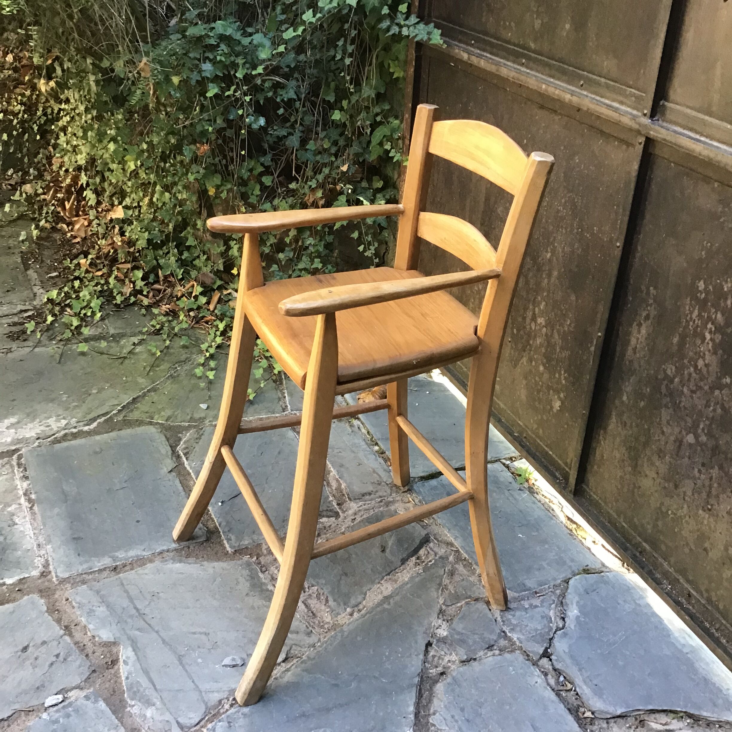 Children's high chair solid wood