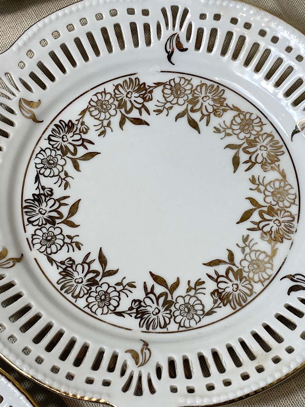 5 dessert plates signed Bavaria Germany
