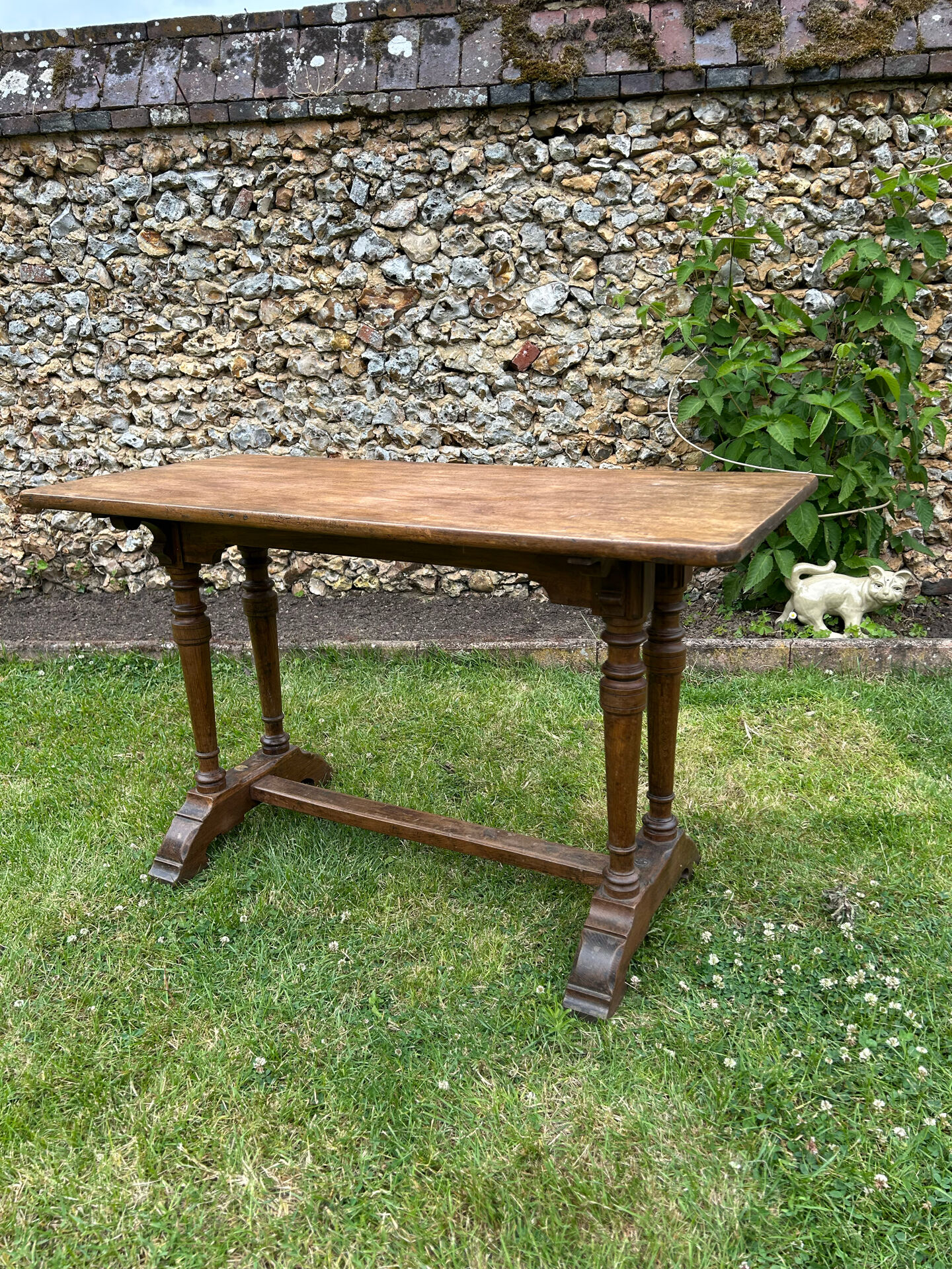 Table de bistrot en bois ancienne