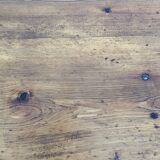 Farm table