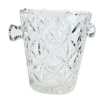 Ice bucket