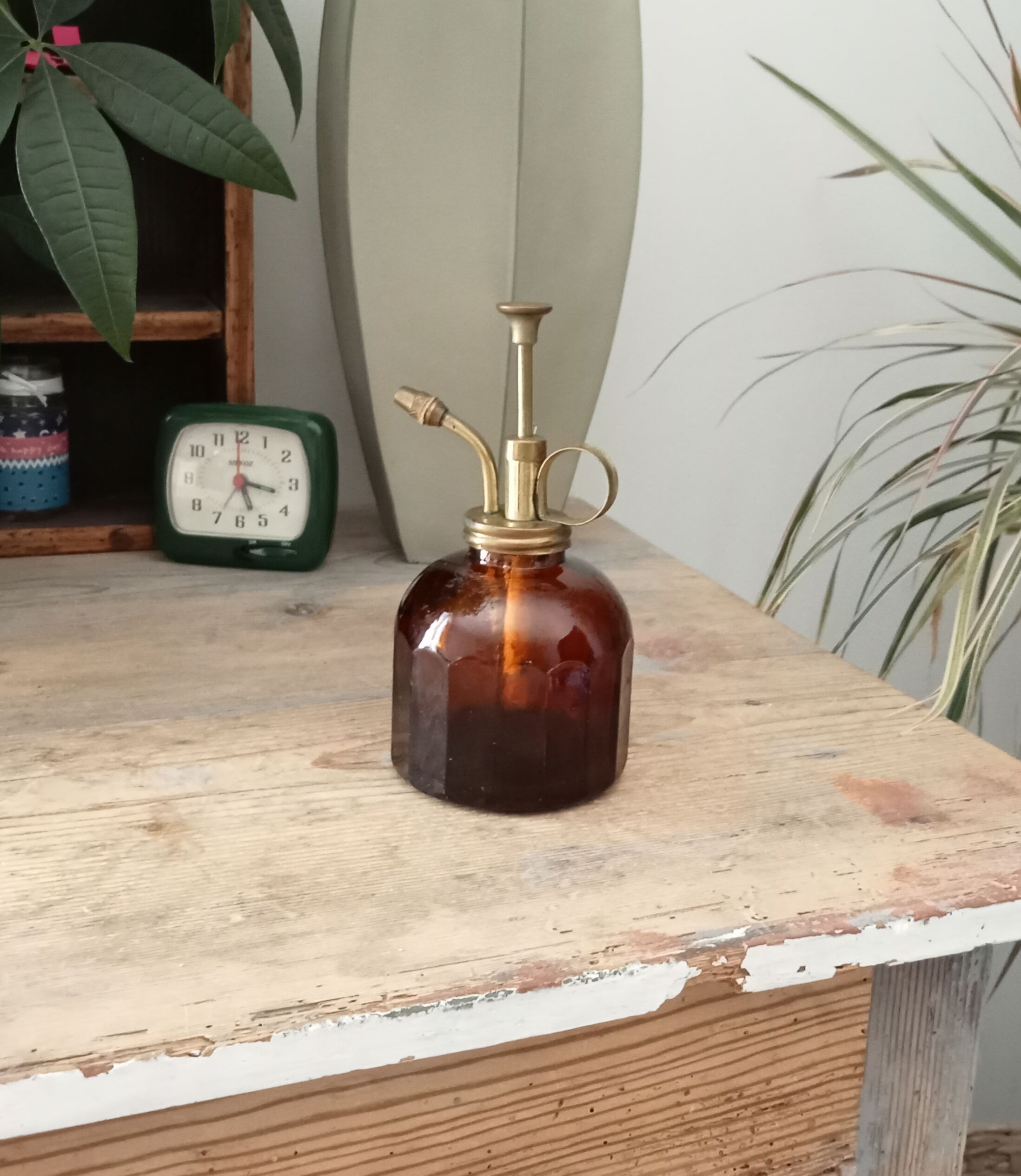 Vaporizer for vintage plants 70s