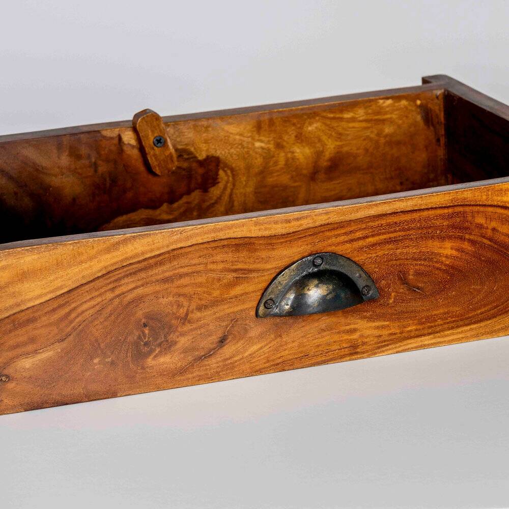 Provincial wine cabinet made of elm wood