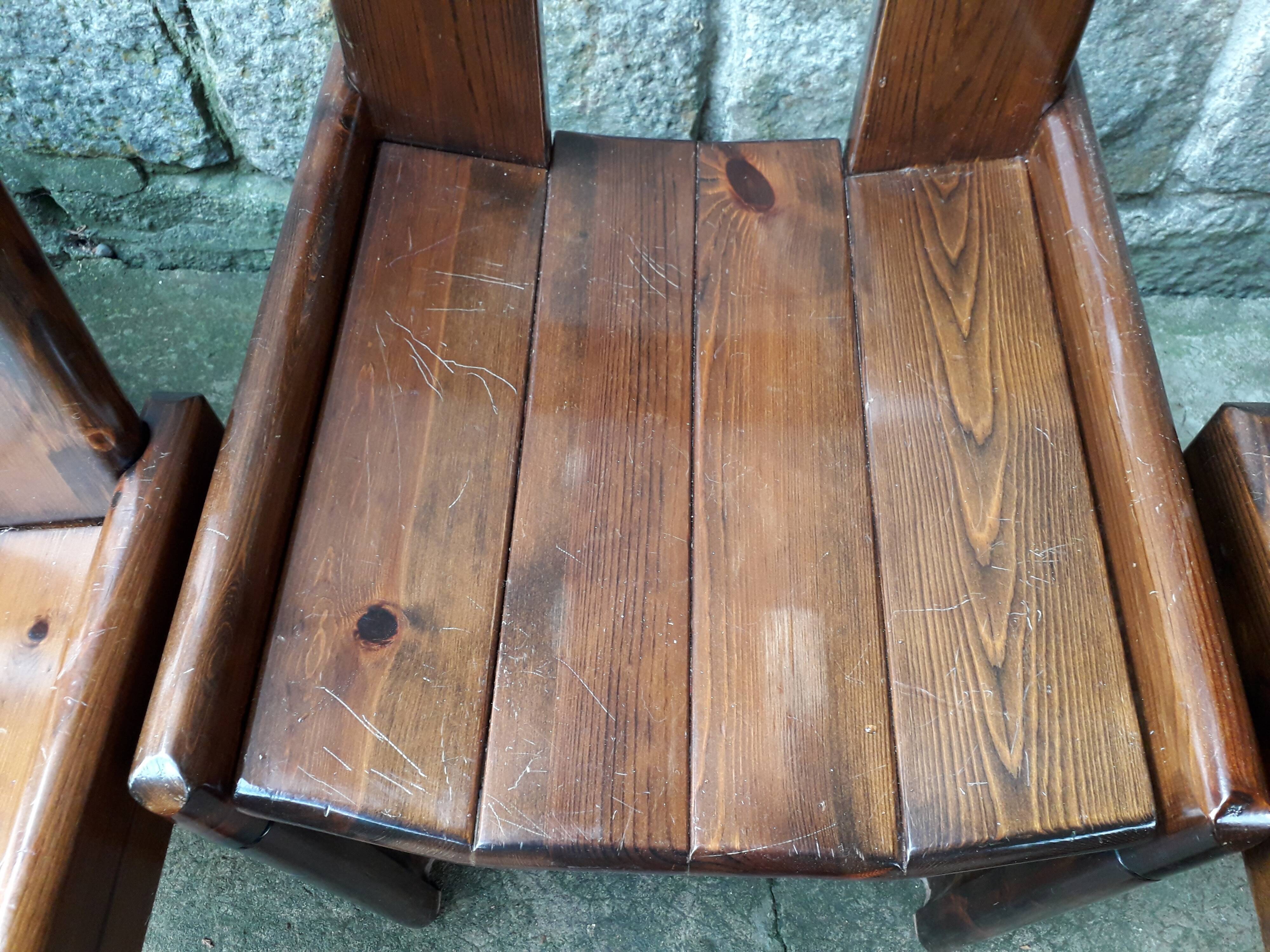 Set of 6 varnished pine chairs