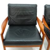 Lounge chairs by Illum Walkelsø for Niels Eilersen, 1960s