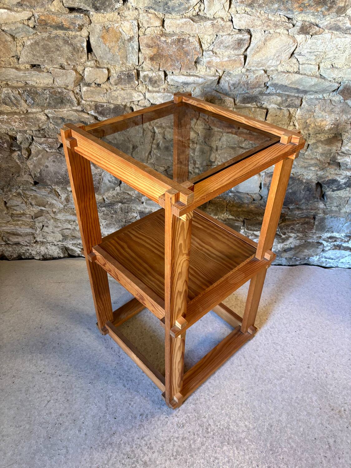 Vintage pine side shelf / coffee table from the 80s-90s