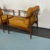 Mid-century modern pair of Walter Knoll armchairs model 550 from 50s