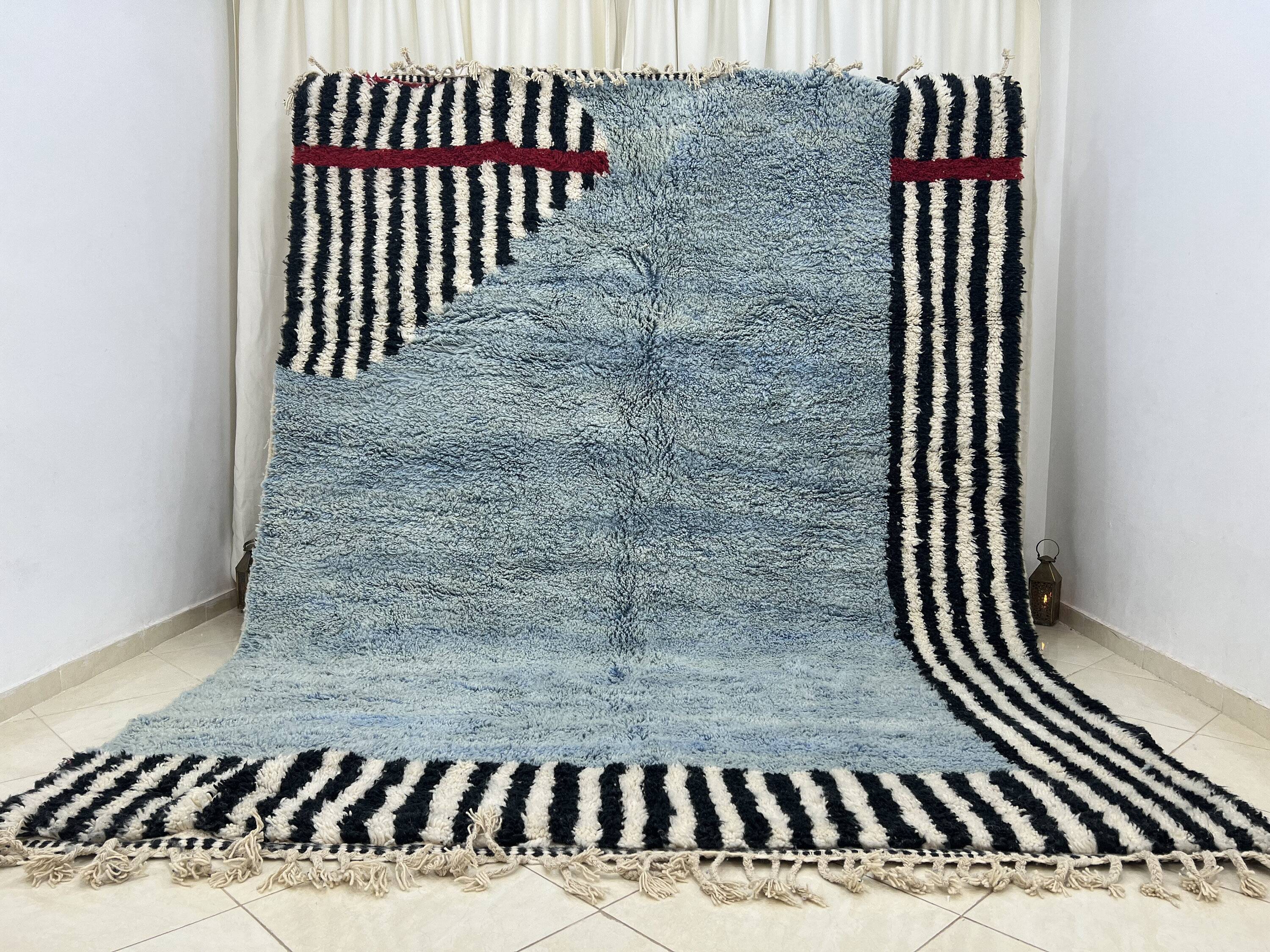 Berber carpet in pure wool 3 x 2 m