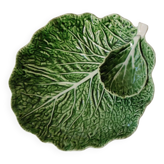 Large hollow cabbage leaf dish