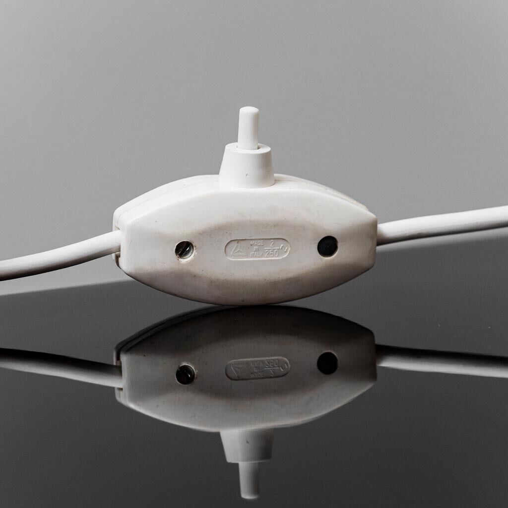 Lampe de table produite par Stilux Milano dans les années 60
