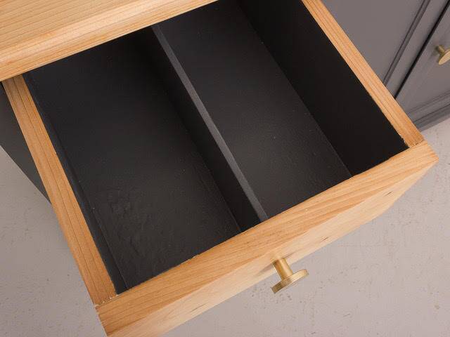Side chest of drawers with drawers and hinged doors, fully restored
