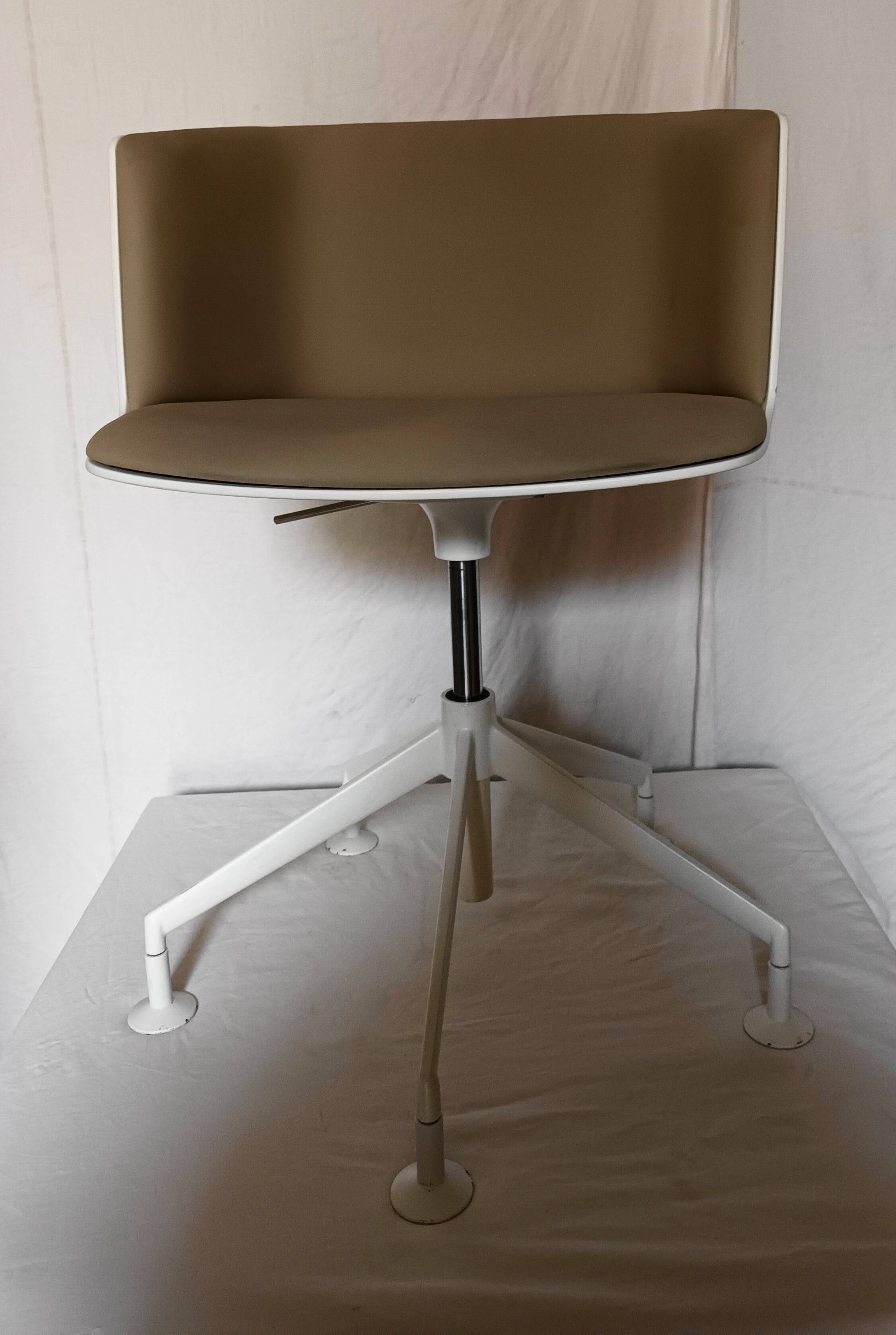 "Cut" office chair by Francesco Rota for Lapalma